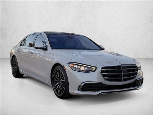 Certified 2023 Mercedes-Benz S 580 4MATIC Sedan image 3