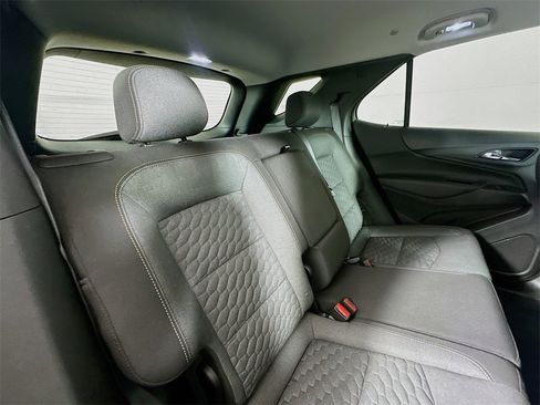 Used 2021 Chevrolet Equinox LT image 27