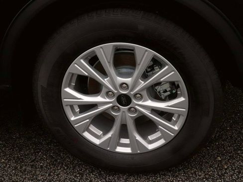 New 2026 Ford Escape Active w/ Tech Pack #1 FWD image 9