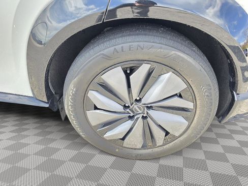 Used 2023 Nissan Ariya FWD image 9