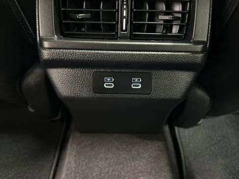 Used 2023 Honda Accord Touring image 29