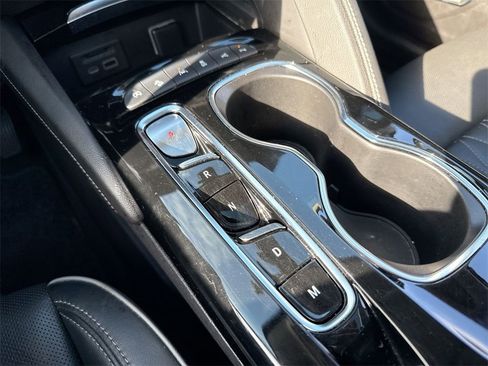 Used 2022 Buick Envision Avenir w/ Technology Package II image 20