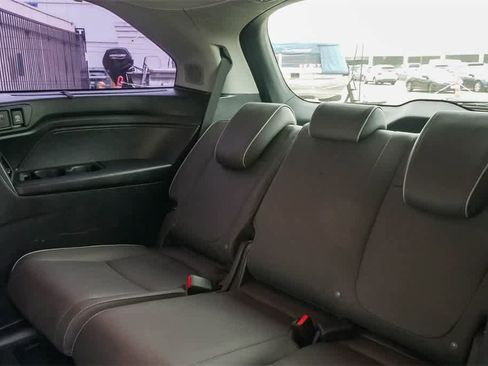 Used 2024 Honda Odyssey Elite image 17