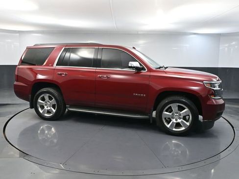 Used 2016 Chevrolet Tahoe LT w/ Luxury Package image 3