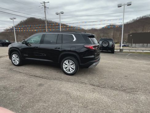 New 2025 GMC Acadia Elevation w/ Elevation Premium Package image 42