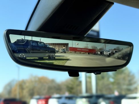 Certified 2023 GMC Acadia Denali w/ Denali Ultimate Package image 27