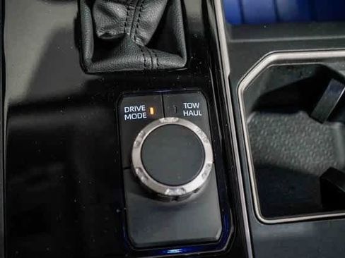 Used 2022 Toyota Tundra SR5 image 21