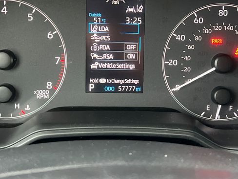 Used 2023 Toyota Corolla LE image 24