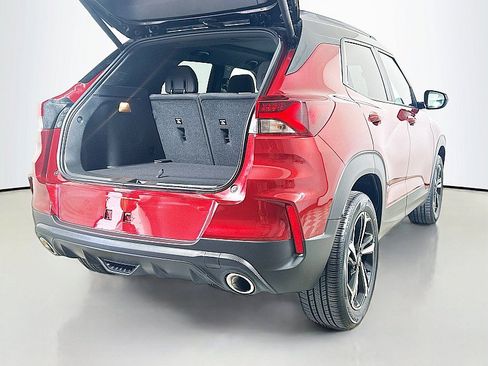 Used 2023 Chevrolet TrailBlazer RS w/ Sun and Liftgate Package AWD/4WD image 27