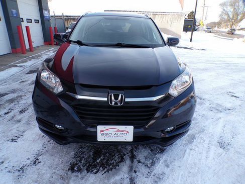 Used 2016 Honda HR-V EX-L image 2