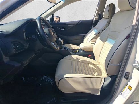 Used 2022 Subaru Outback Premium image 15