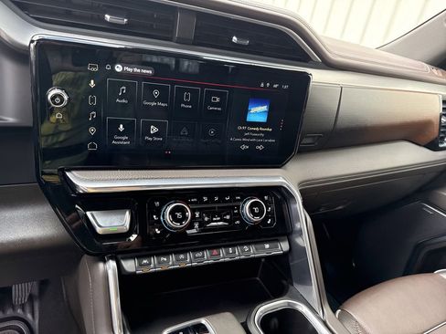 Used 2023 GMC Sierra 1500 Denali w/ Denali Reserve Package image 27