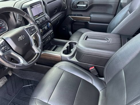 Used 2019 Chevrolet Silverado 1500 RST AWD/4WD image 11