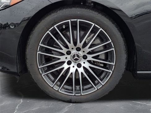 Used 2024 Mercedes-Benz C 300 4MATIC Sedan image 36