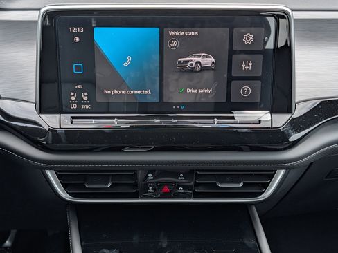 New 2026 Volkswagen Atlas Cross Sport SE AWD/4WD image 10