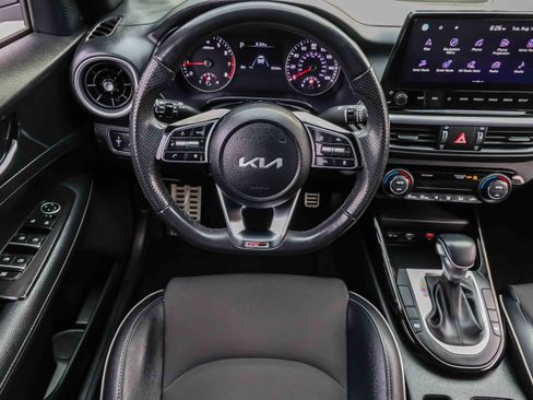 Certified 2023 Kia Forte GT-Line w/ GT-Line Technology Package FWD image 17