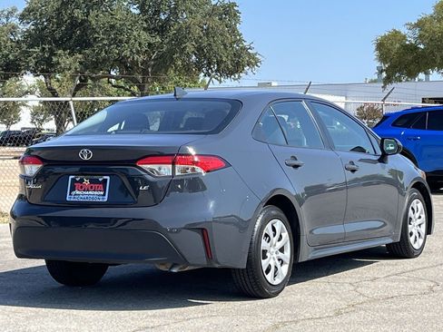 Used 2024 Toyota Corolla LE FWD image 4
