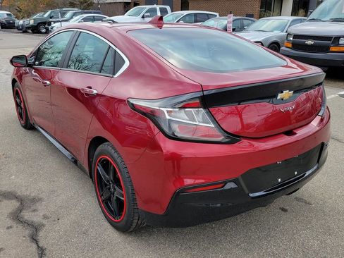 Used 2019 Chevrolet Volt LT FWD image 5