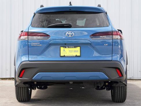 Used 2026 Toyota Corolla Cross LE image 10