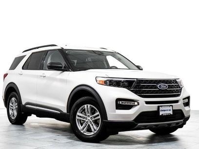 Certified 2023 Ford Explorer XLT w/ Equipment Group 202A