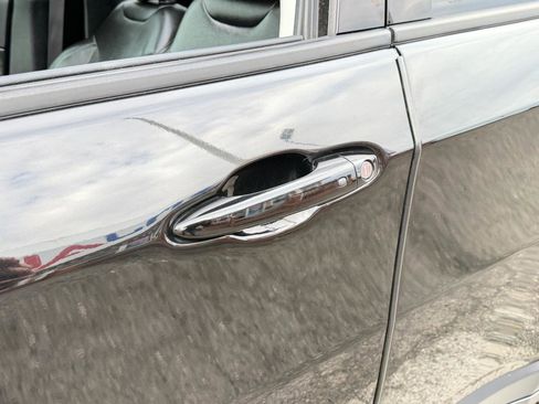 Used 2020 Jeep Compass Latitude image 85