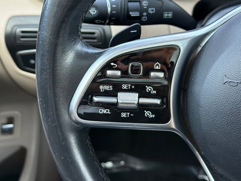 Certified 2022 Mercedes-Benz GLC 300 4MATIC image 27