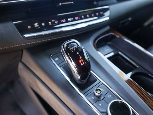 Used 2021 Cadillac Escalade Premium Luxury w/ Driver Assist Tech Package RWD image 19