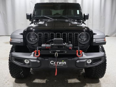 Certified 2025 Jeep Wrangler Unlimited Rubicon w/ XTREMEE 35" Tire Package image 9