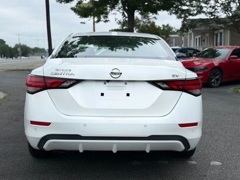 Used 2023 Nissan Sentra SV FWD image 5