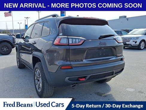 Used 2020 Jeep Cherokee Trailhawk w/ Cold Weather Group AWD/4WD image 9