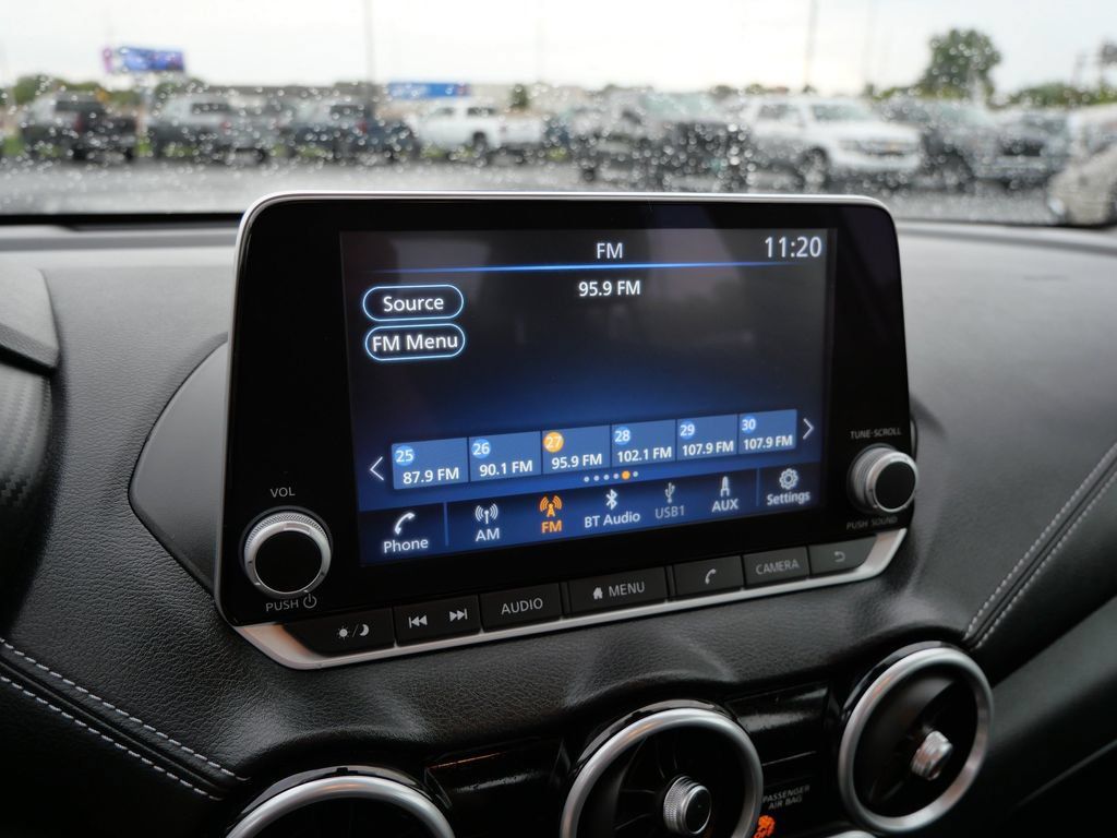 Used 2024 Nissan Sentra SV FWD image 27
