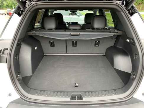 Used 2026 Chevrolet Equinox RS FWD image 46
