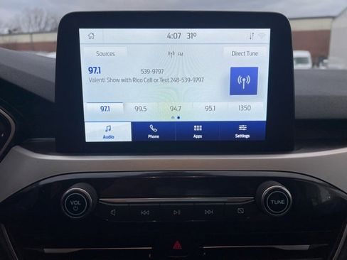 Used 2022 Ford Escape SE image 24