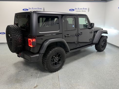 Used 2024 Jeep Wrangler Willys image 6