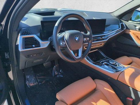 Used 2024 BMW X5 sDrive40i w/ Premium Package RWD image 10