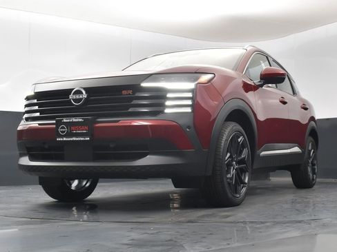 New 2025 Nissan Kicks SR image 38