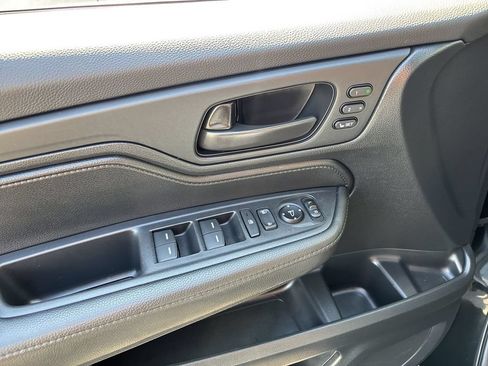 Used 2024 Honda Odyssey EX-L image 12