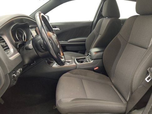 Used 2022 Dodge Charger SXT RWD image 17