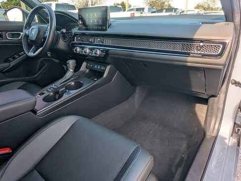 Used 2024 Honda Civic Sport Touring image 10