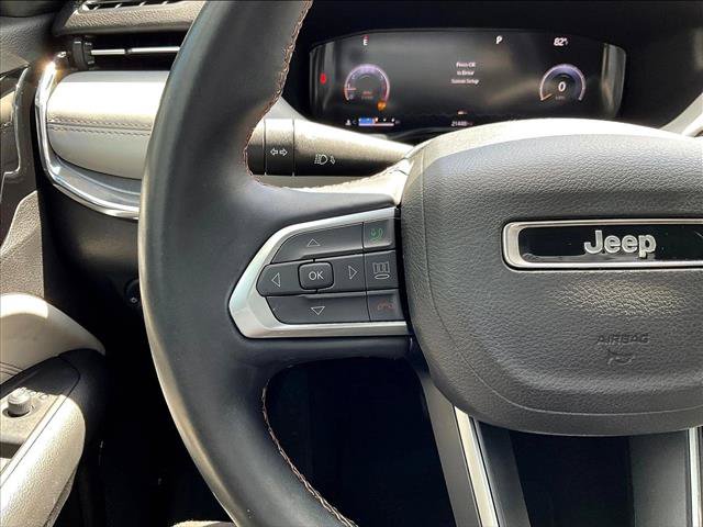 Used 2022 Jeep Compass Limited w/ Elite Group AWD/4WD image 16