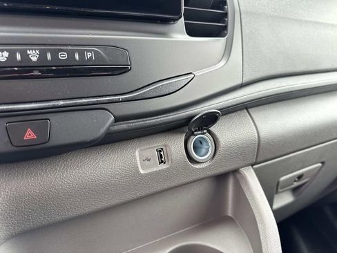 New 2026 Ford Transit 250 148 Medium Roof image 30