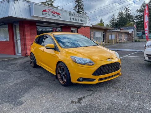 Used 2013 Ford Focus ST image 4