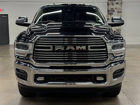 Used 2019 RAM 2500 Laramie AWD/4WD image 2