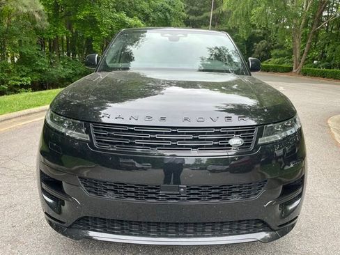 Used 2024 Land Rover Range Rover Sport Dynamic SE AWD/4WD image 3