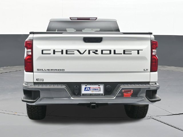 Used 2022 Chevrolet Silverado 1500 LT AWD/4WD image 10