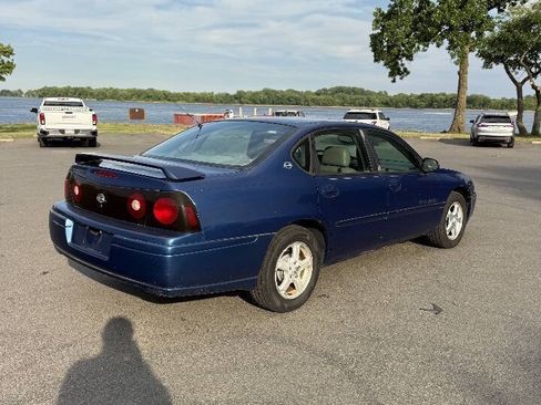 Used 2004 Chevrolet Impala LS w/ Preferred Equipment Group FWD image 7
