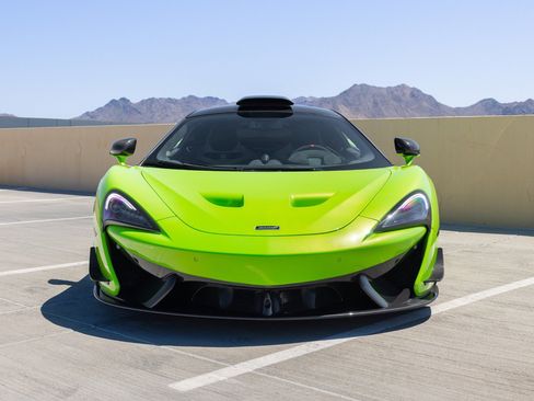 Used 2020 McLaren 620R RWD image 4