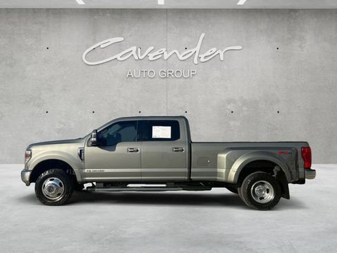 Used 2020 Ford F350 Lariat w/ Lariat Ultimate Package image 13