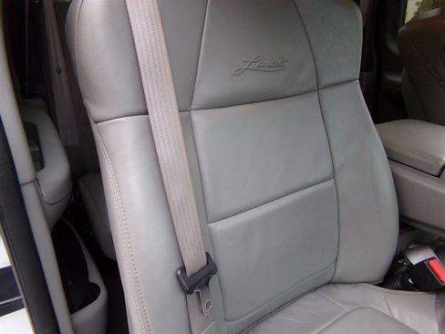 Used 2001 Ford F150 Lariat image 37