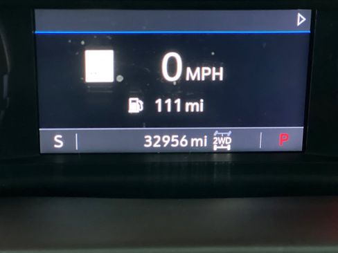 Used 2022 Chevrolet Silverado 1500 LTZ image 25